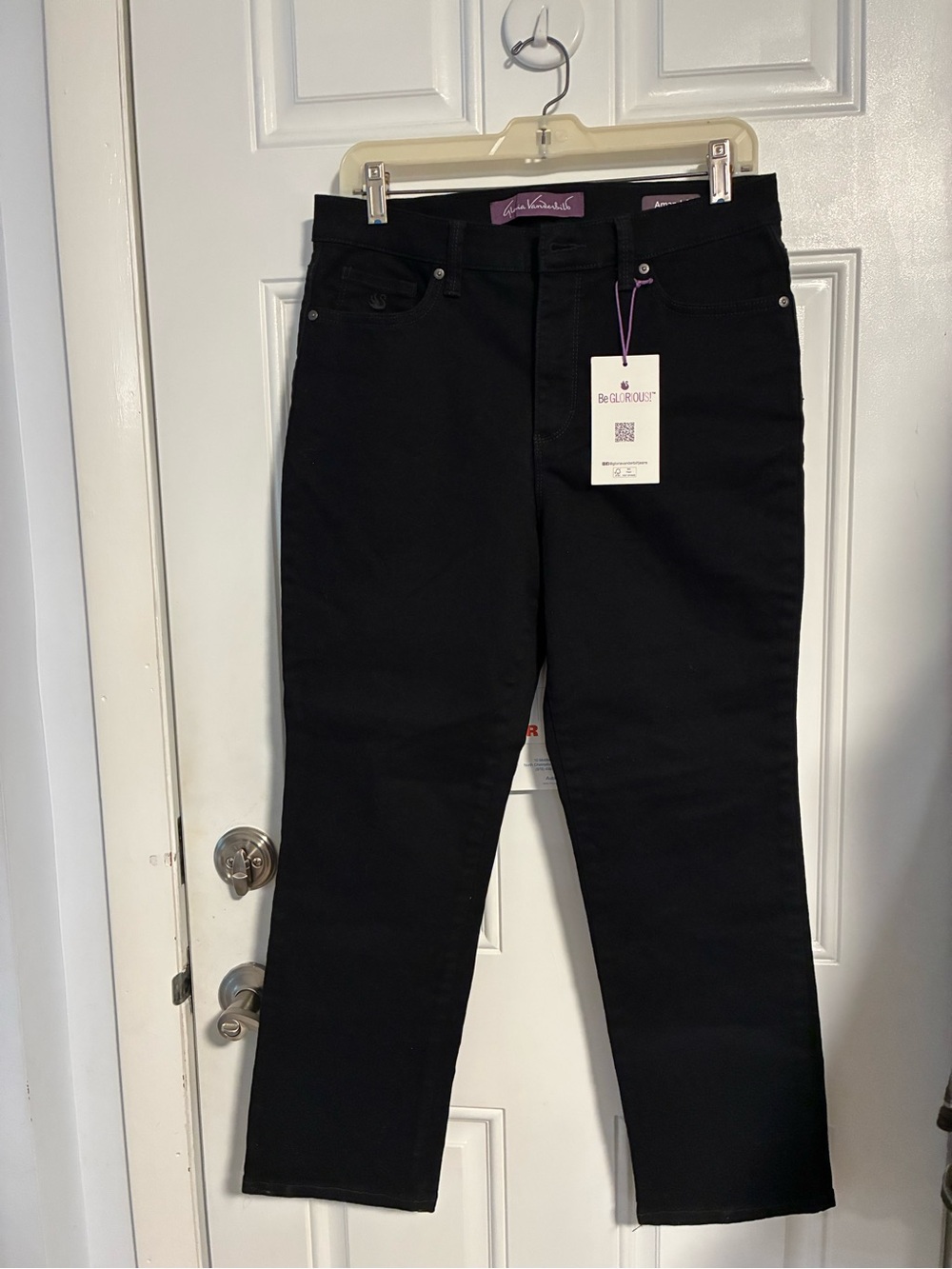Gloria Vanderbilt Straight-Leg Black Jeans